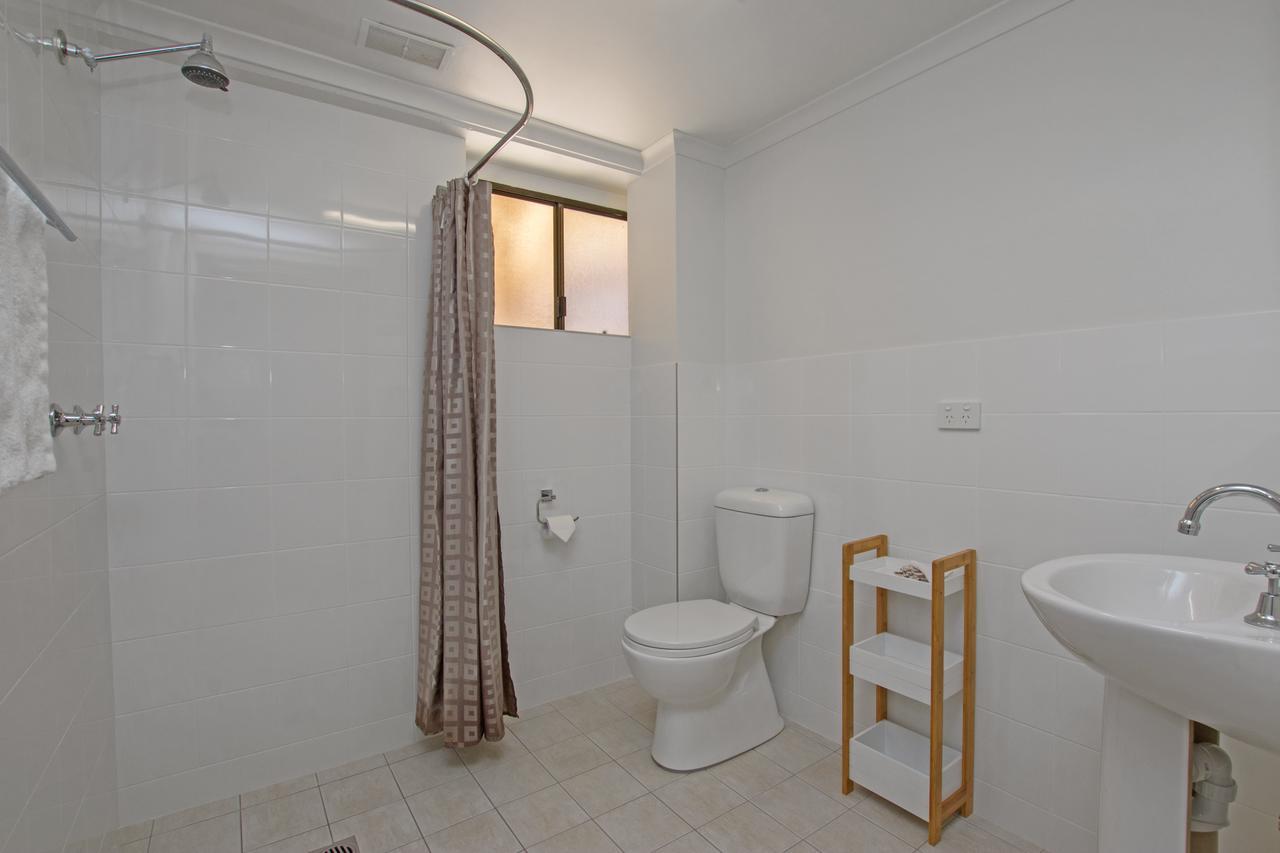 River Street Motel Баллина Экстерьер фото
